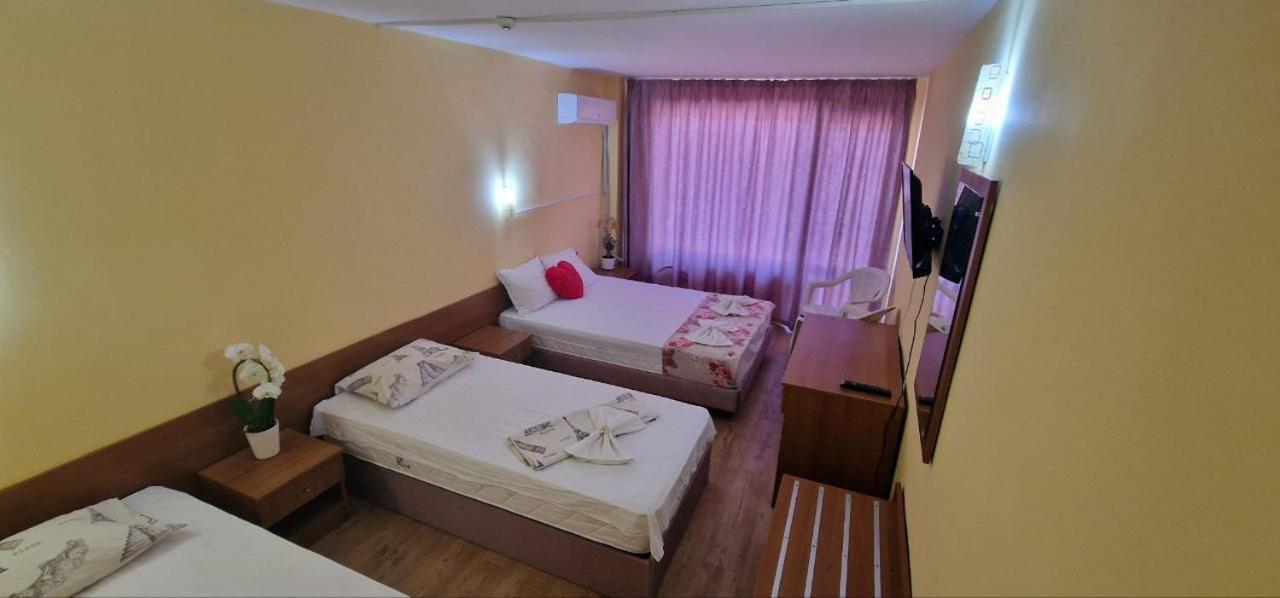 Complex Dobrudja Hotel Kranevo Exterior photo