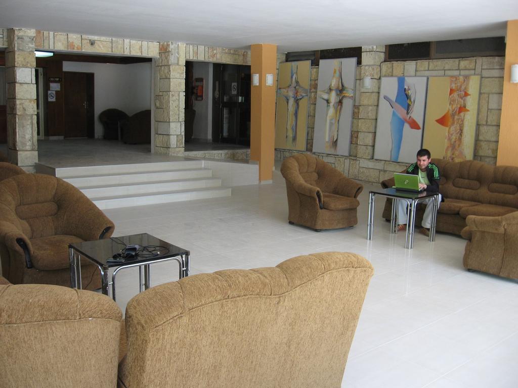 Complex Dobrudja Hotel Kranevo Exterior photo