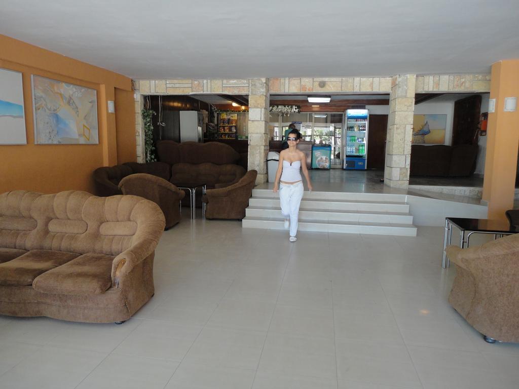 Complex Dobrudja Hotel Kranevo Exterior photo