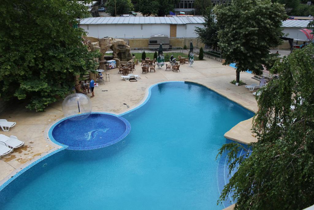 Complex Dobrudja Hotel Kranevo Exterior photo
